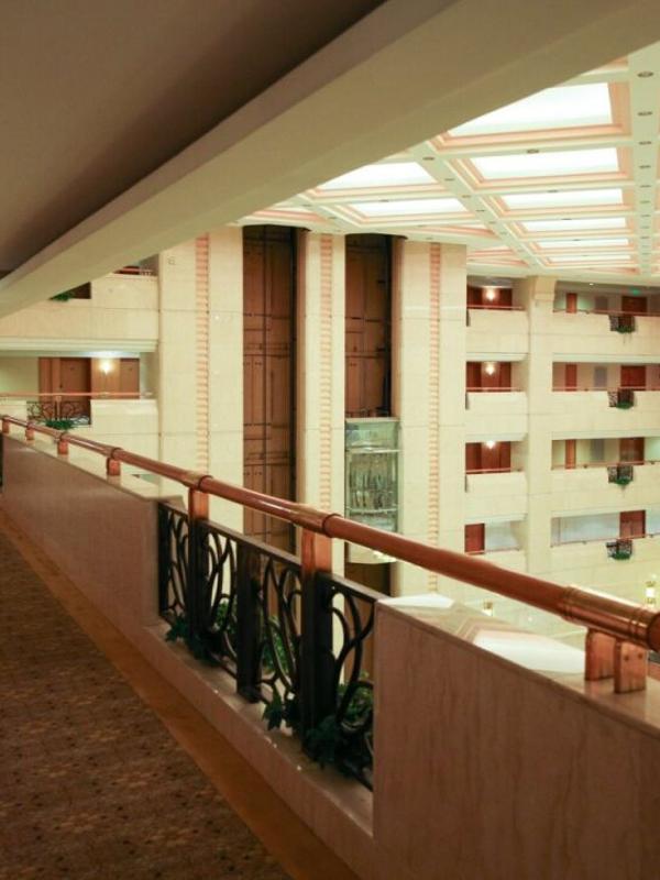 Oriental Riverside Bund View Hotel
