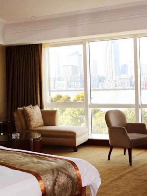 Oriental Riverside Bund View Hotel