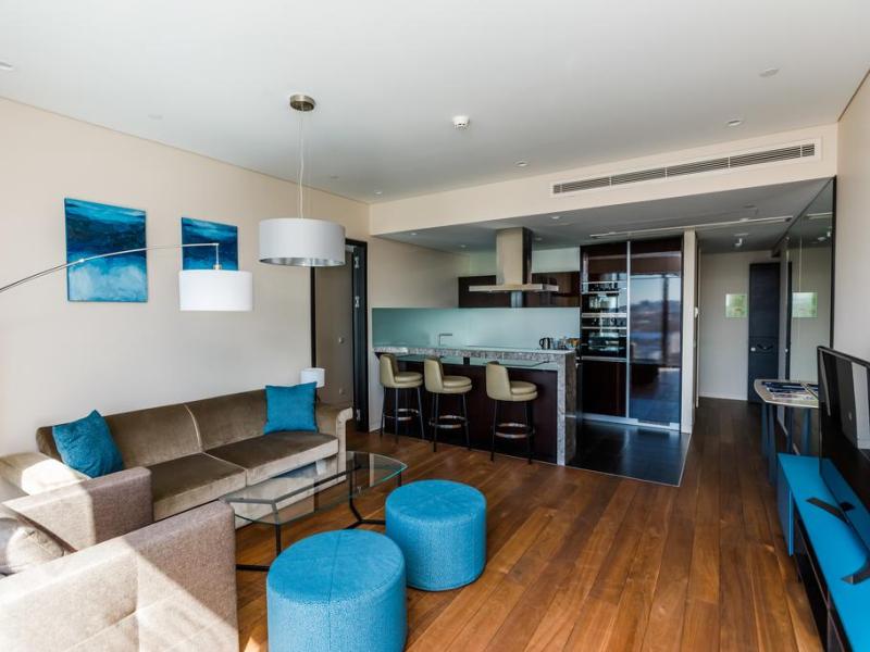 Diamond Apartments Hotel