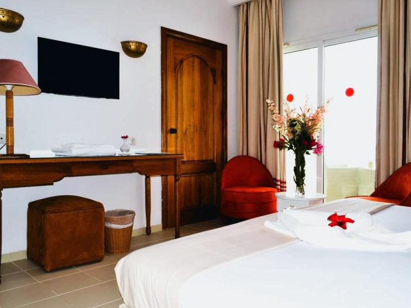 Checkin Bakour Beach