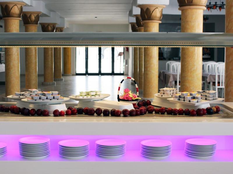 Checkin Bakour Beach