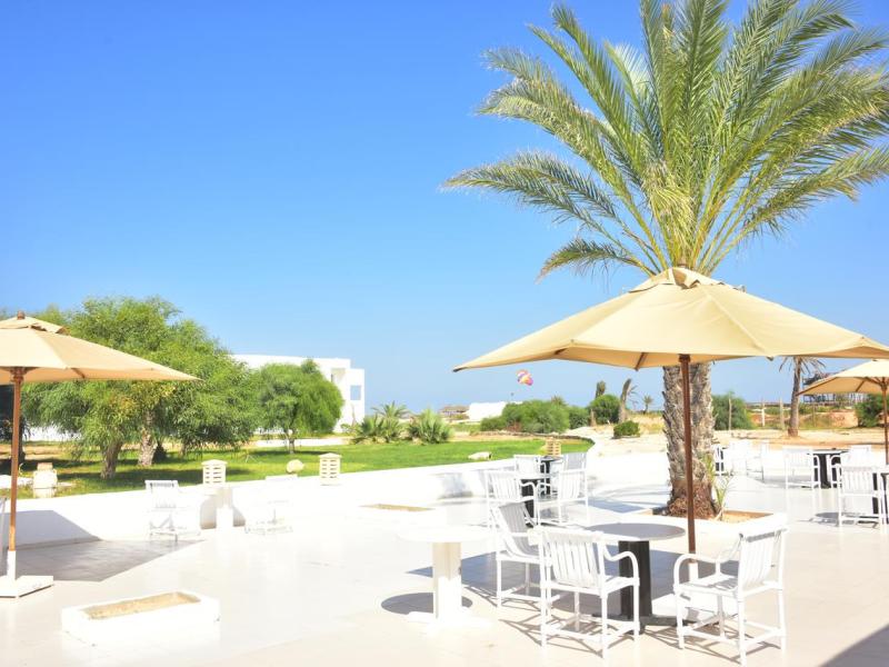 Checkin Bakour Beach