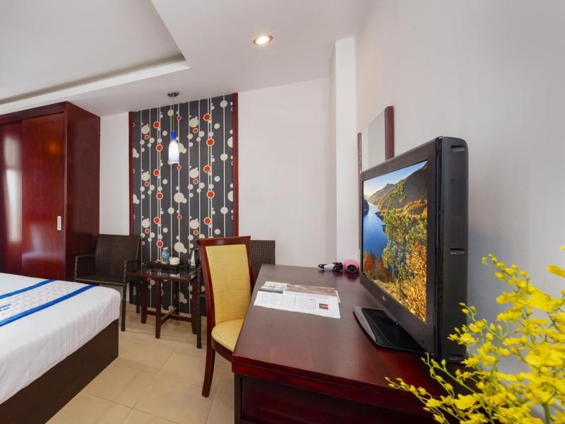 Sunshine Hotel & Spa