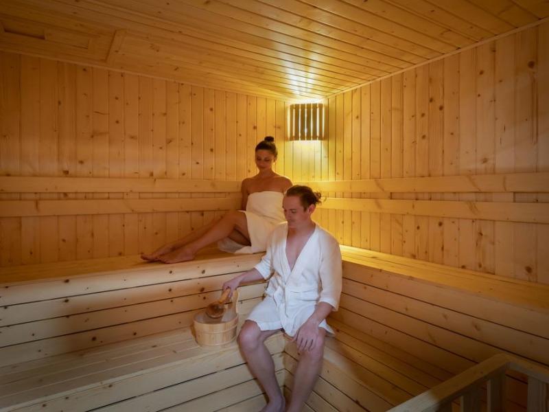 Sunny Ocean Hotel & Spa