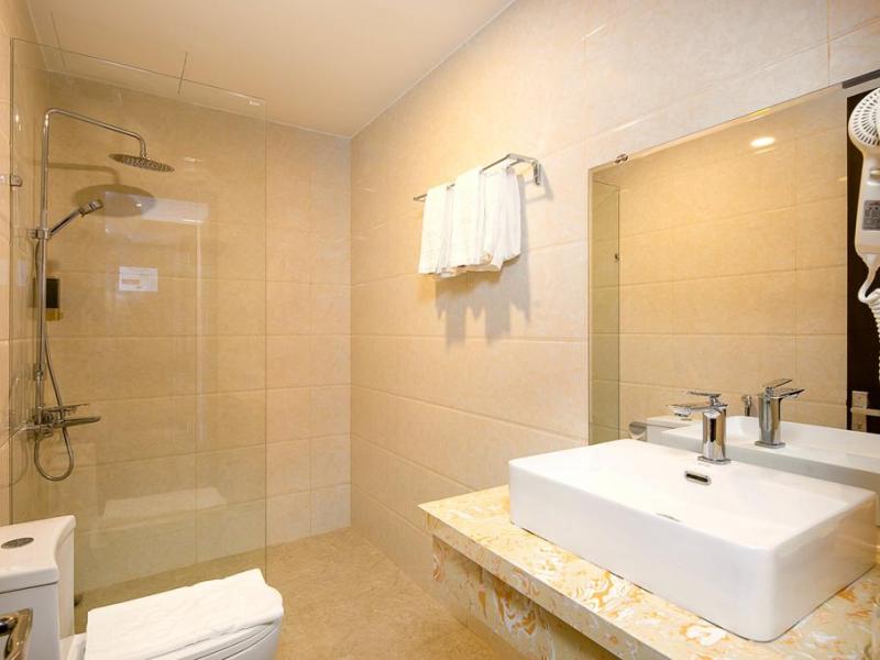 Roliva Hotel & Apartment Danang