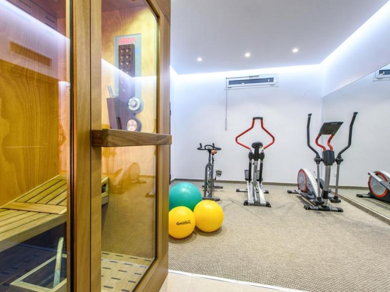 Elysian Suites Luxury Aura