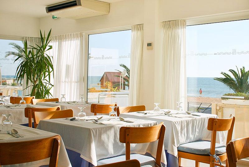 Dom Jose Beach Hotel