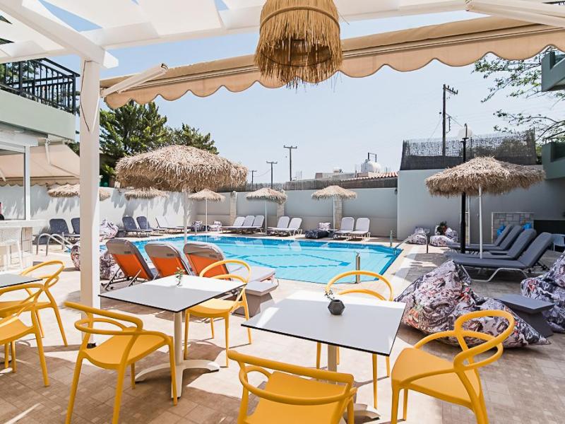 Sunshine Studios & Apartments (Malia)
