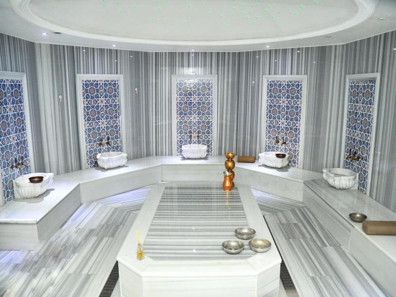 Euphoria Apartments & Residence