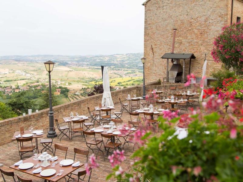 Castello di Montegridolfo Spa Resort