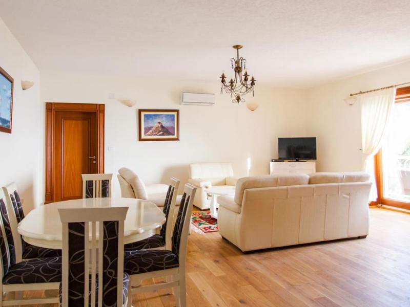 Pietra Mare Apartments