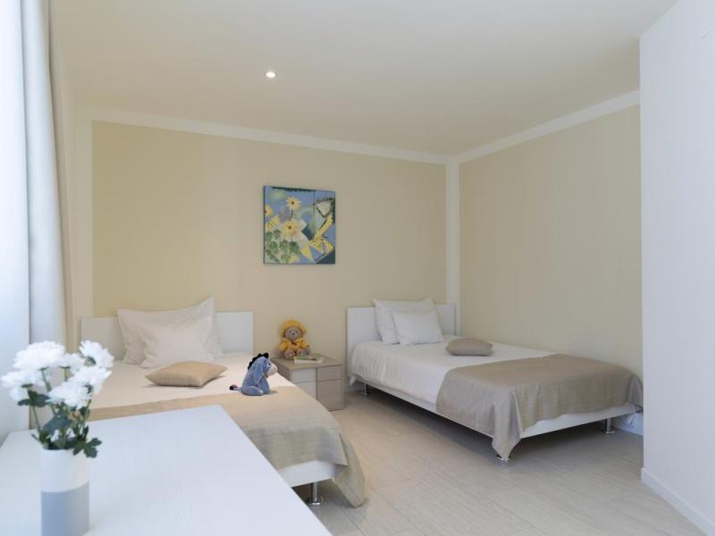 Crvena Luka Apartments & Villas