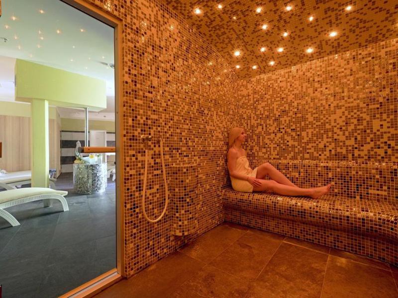 Crvena Luka Apartments & Villas