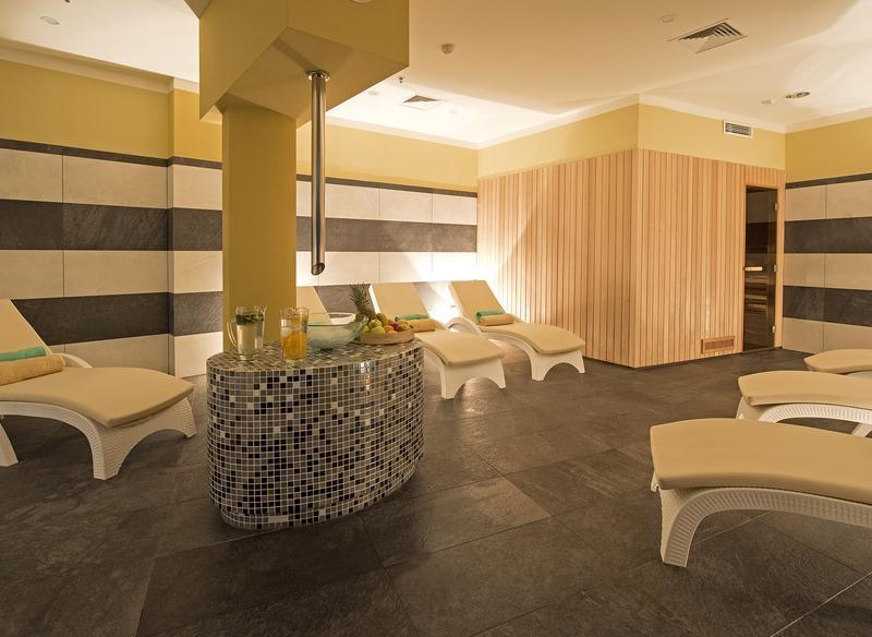 Crvena Luka Apartments & Villas