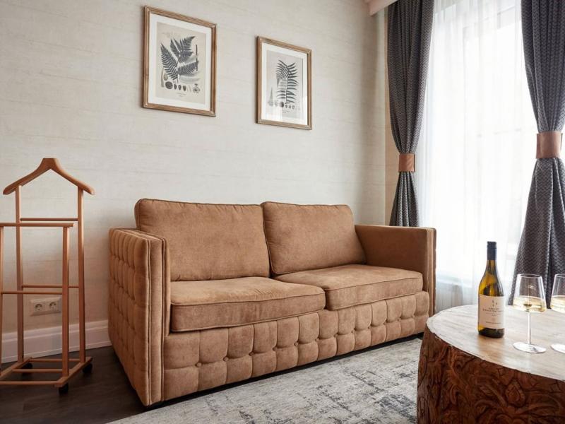 Hills Polyana Hotel