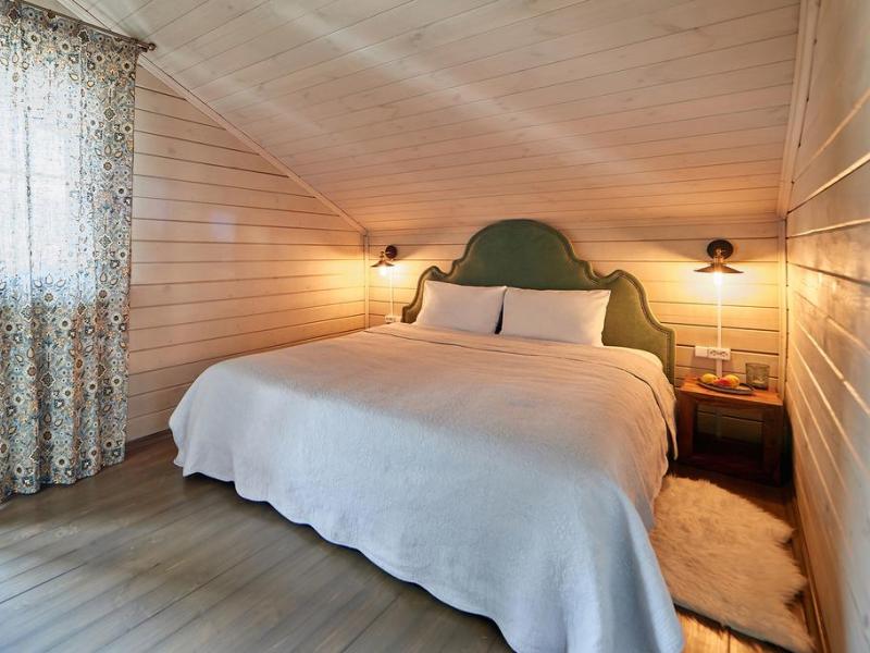 Hills Polyana Hotel