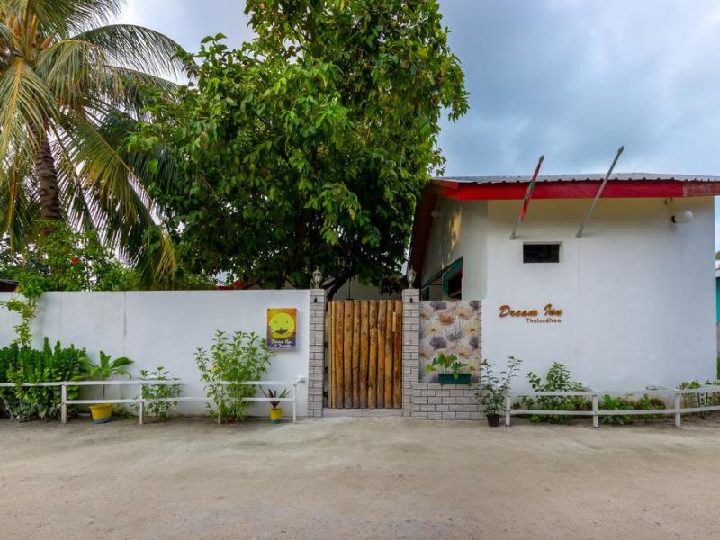 Dream Inn Maldives - Sun Beach Hotel