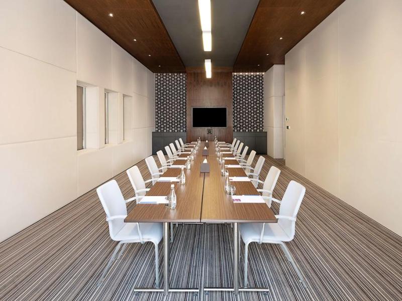 Hyatt Place Dubai Wasl District