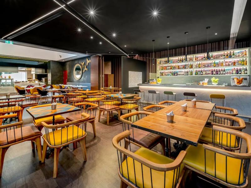 Hyatt Place Dubai Wasl District