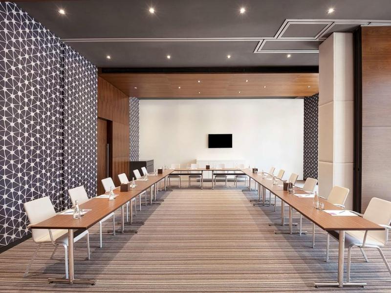 Hyatt Place Dubai Wasl District