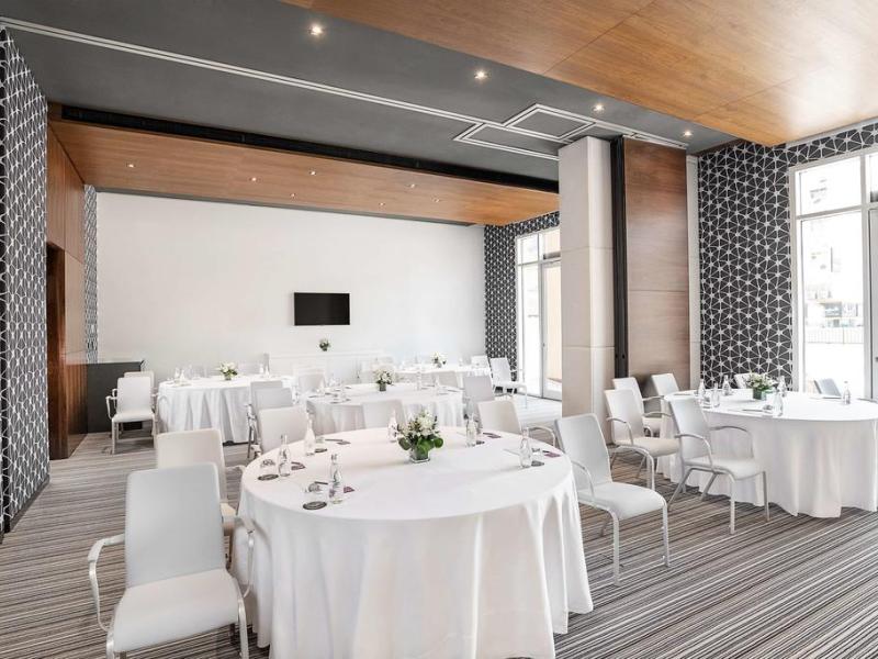 Hyatt Place Dubai Wasl District