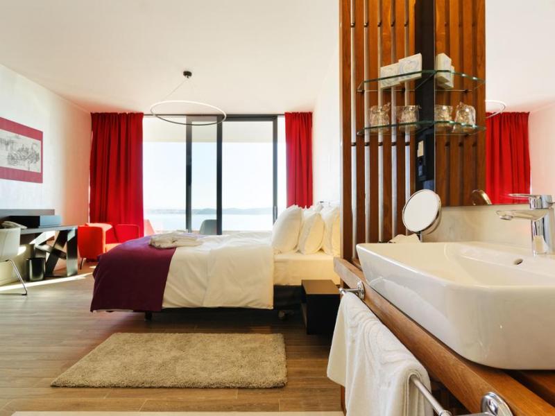 Hotel Ola