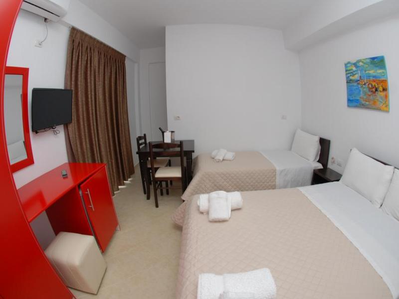 Atlantis Hotel & Apartments