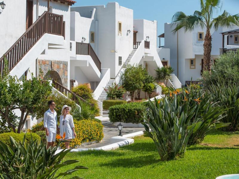 Alexander Beach Hotel & Village