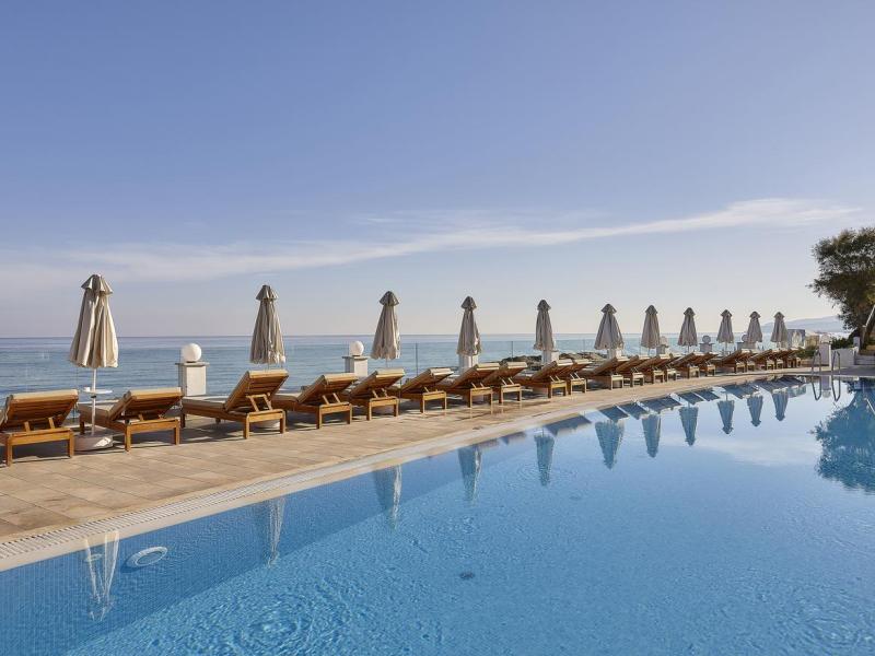 Alexander Beach Hotel & Village