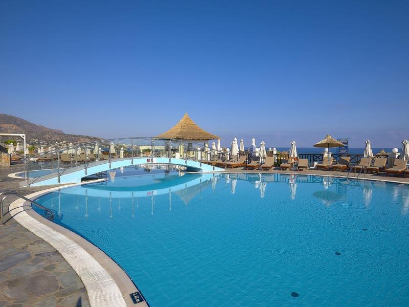 Alexander Beach Hotel & Village