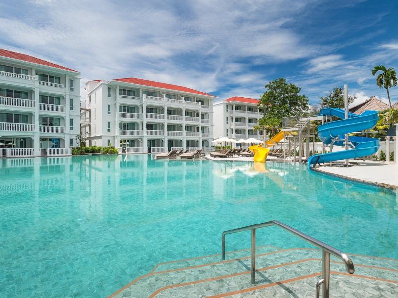 Centara Ao Nang Beach Resort & Spa Krabi
