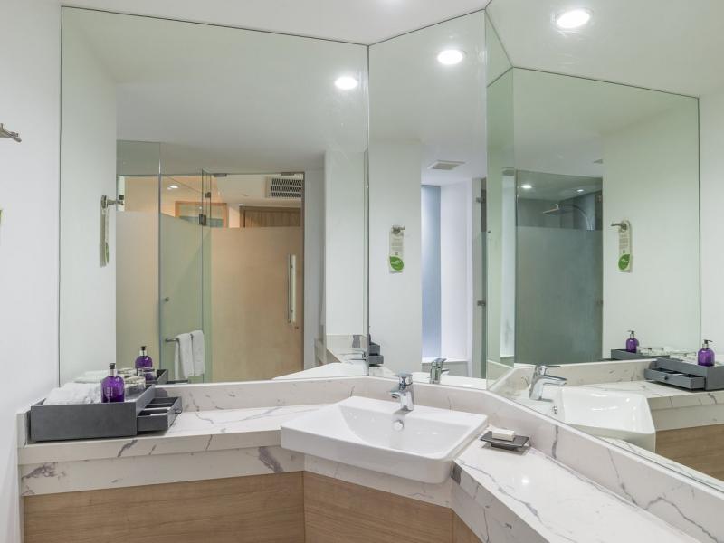 Centara Ao Nang Beach Resort & Spa Krabi