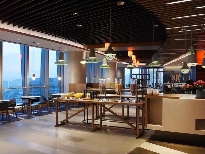 Hyatt Place Sanya City Center