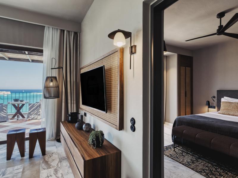 Domes of Elounda, Autograph Collection