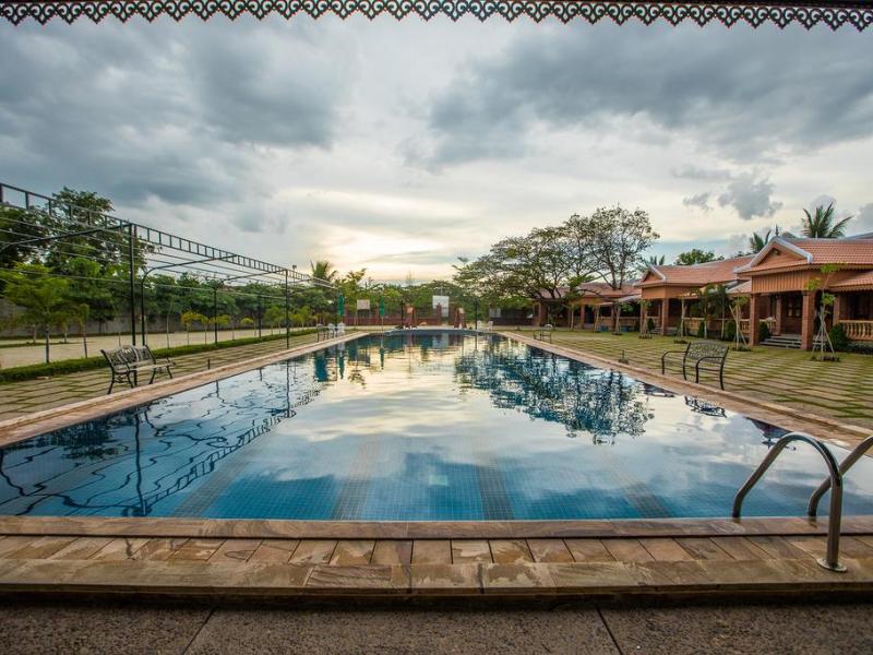 Home Stone Resort