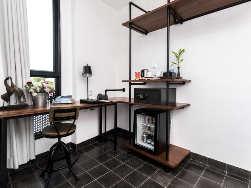 Aquarius Hotel & Urban Resort