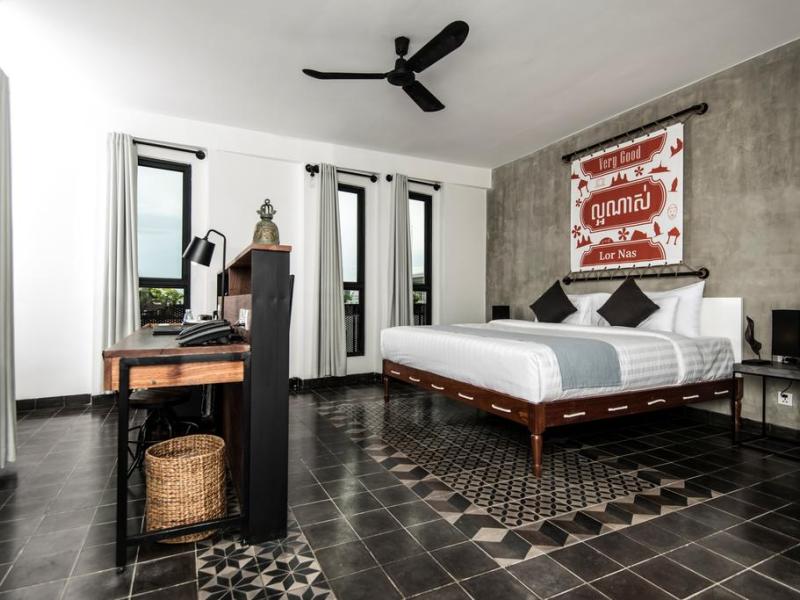 Aquarius Hotel & Urban Resort