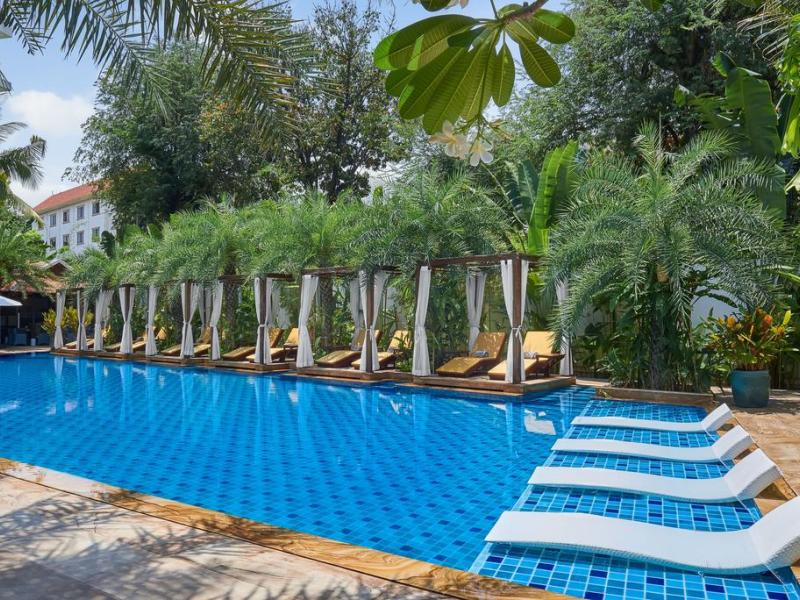 Palace Gate Hotel & Resort