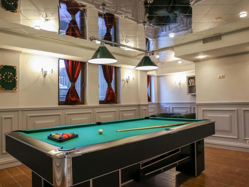 7 Pools Spa