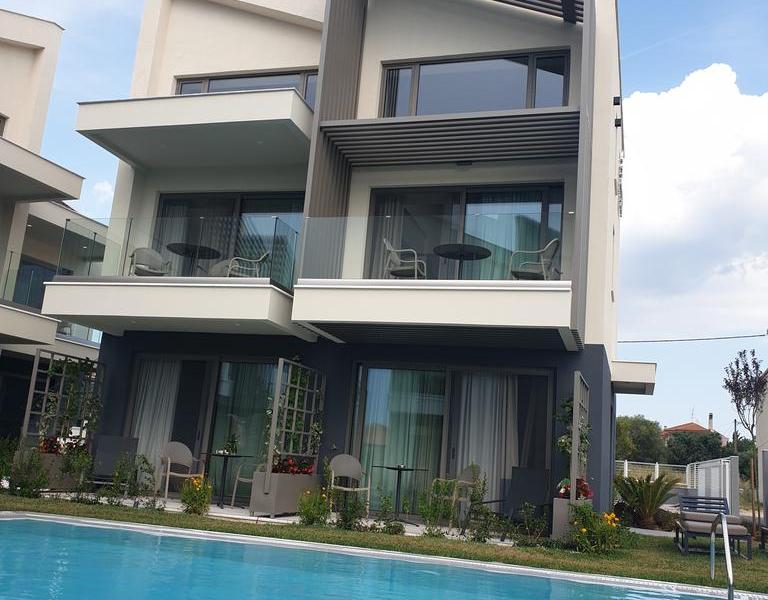 Serenity Suites