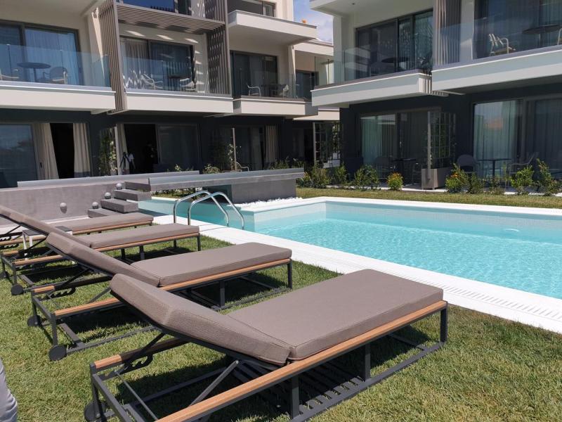 Serenity Suites