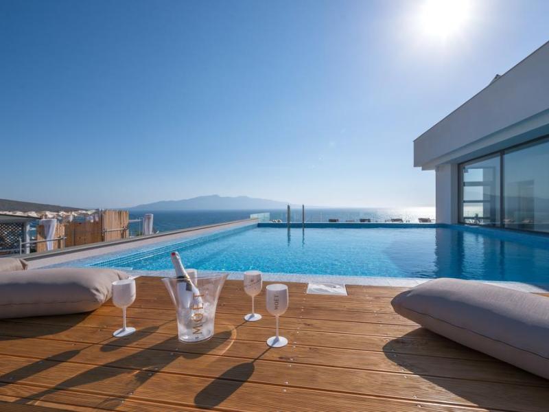 Glow Boutique Hotel & Suites