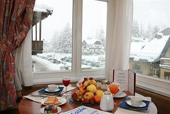 Alaska Hotel Cortina