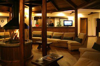 Alaska Hotel Cortina