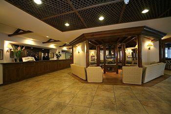 Alaska Hotel Cortina