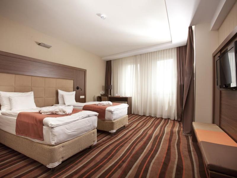 Makar Sport & Wellness