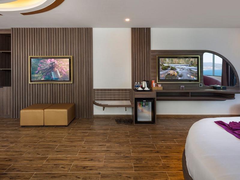 V Hotel Nha Trang