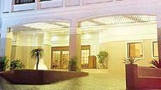 Отель Abad Atrium Индия, Керала, фото 12