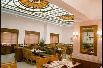 Отель Abad Atrium Индия, Керала, фото 2