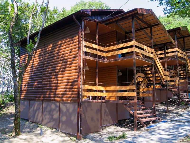 Виктория Inal Bay